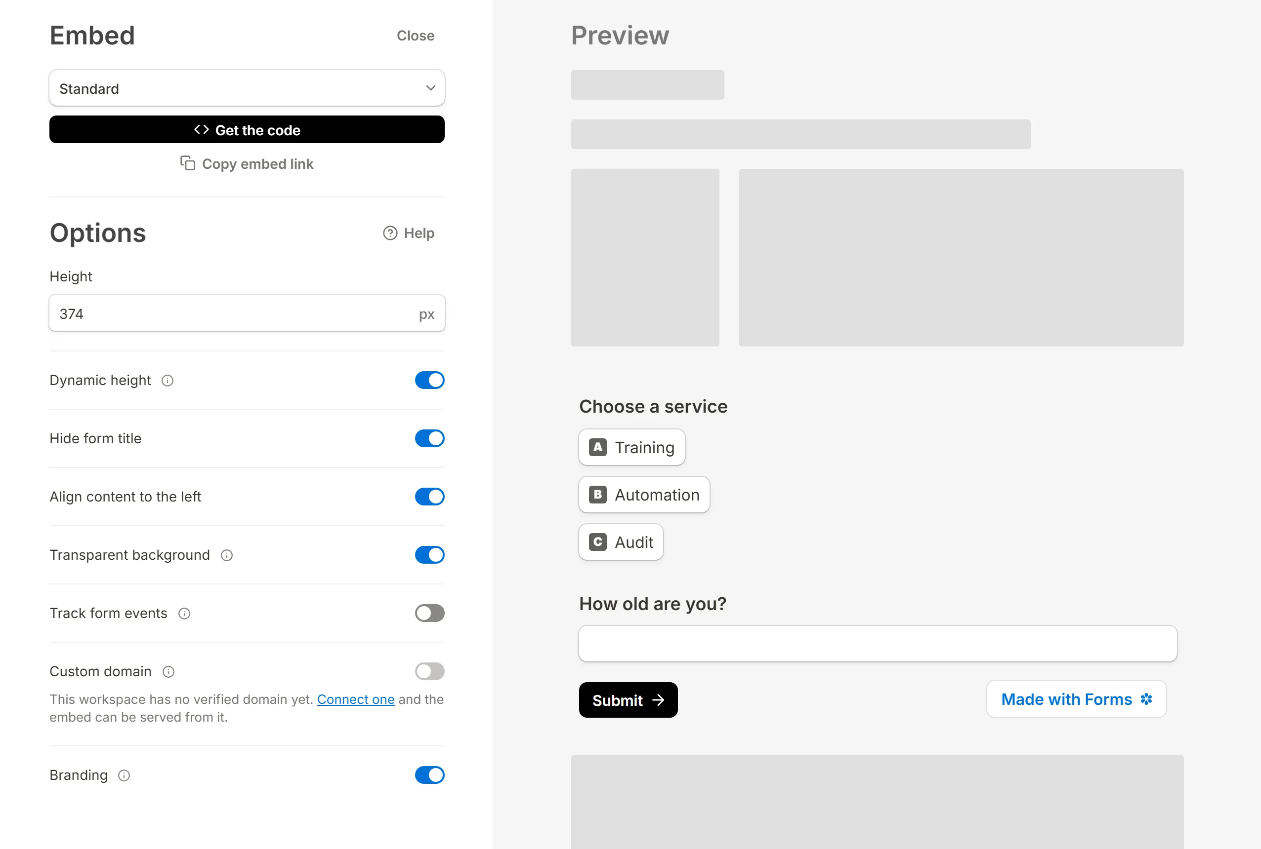 The embed dialog with the Hide form title switch pointed out